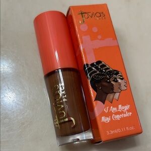 Juvia's Place I Am Magic Mini Concealer - Rich Brown